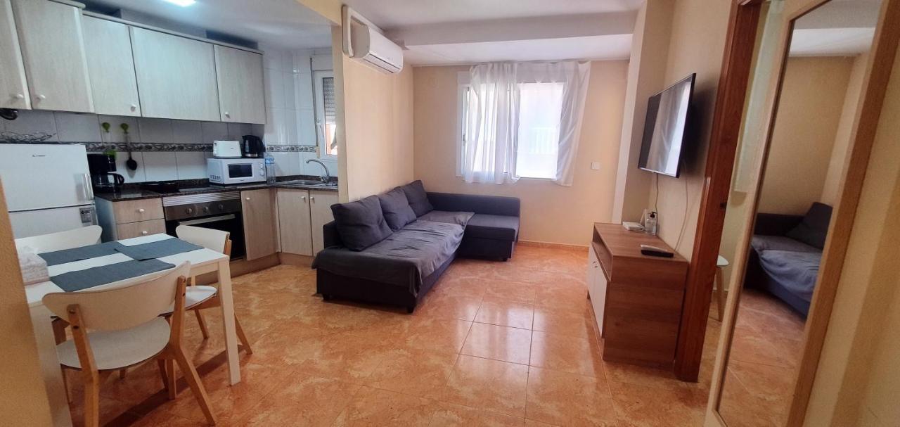 Isamar Apartamento Playa Del Cura Τορεβιέχα Εξωτερικό φωτογραφία