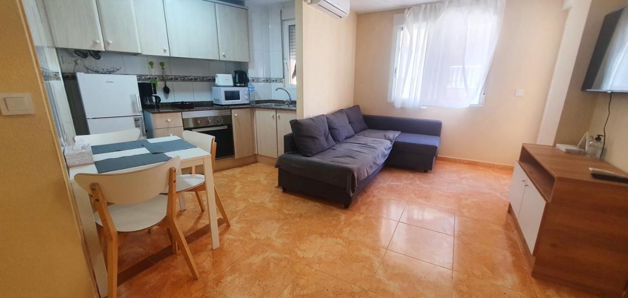 Isamar Apartamento Playa Del Cura Τορεβιέχα Εξωτερικό φωτογραφία